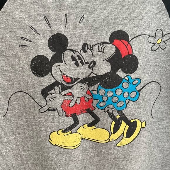 Disney Women’s Mickey & Minnie Distresses Sweatshirt, Size Small EUC - Picture 2 of 4